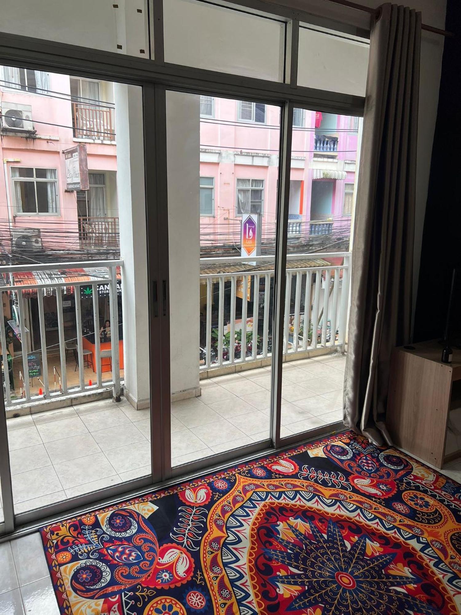 Hotell Lo Sfizio Patong